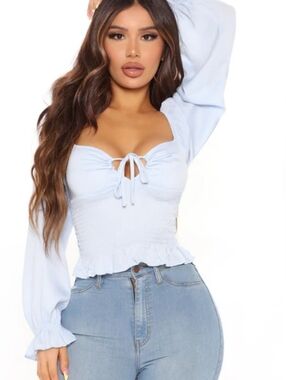 Fashion Nova Smocked Peasant Smocked Cropped Shirt Top Light Blue Size L New
